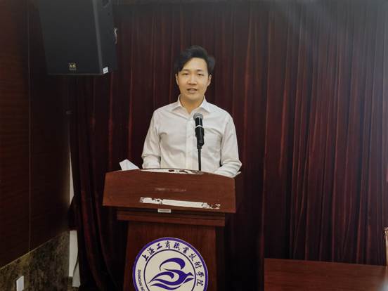 99c2f0a969ee56e27136cecc8643a20