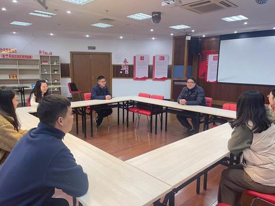 b716807285eda619ddd1c3b54bf7f91